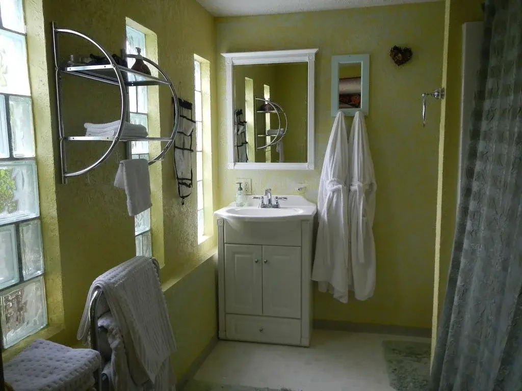 Whitebird Summit BNB
