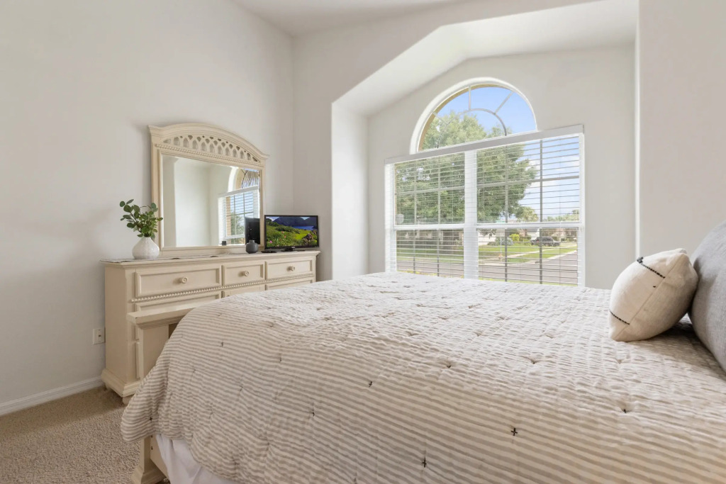Indian Ridge - Pool Home With Spa, Newly Renovated