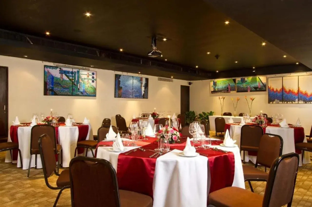 Svenska Design Hotel Andheri