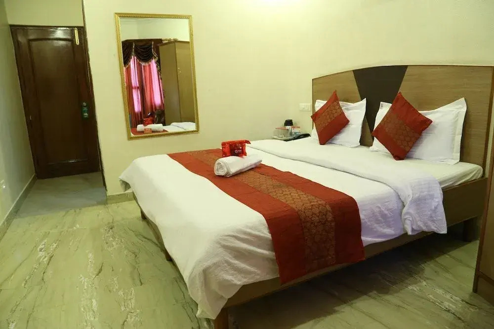 Hotel G K President