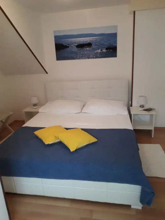 Studio Apartment Maya