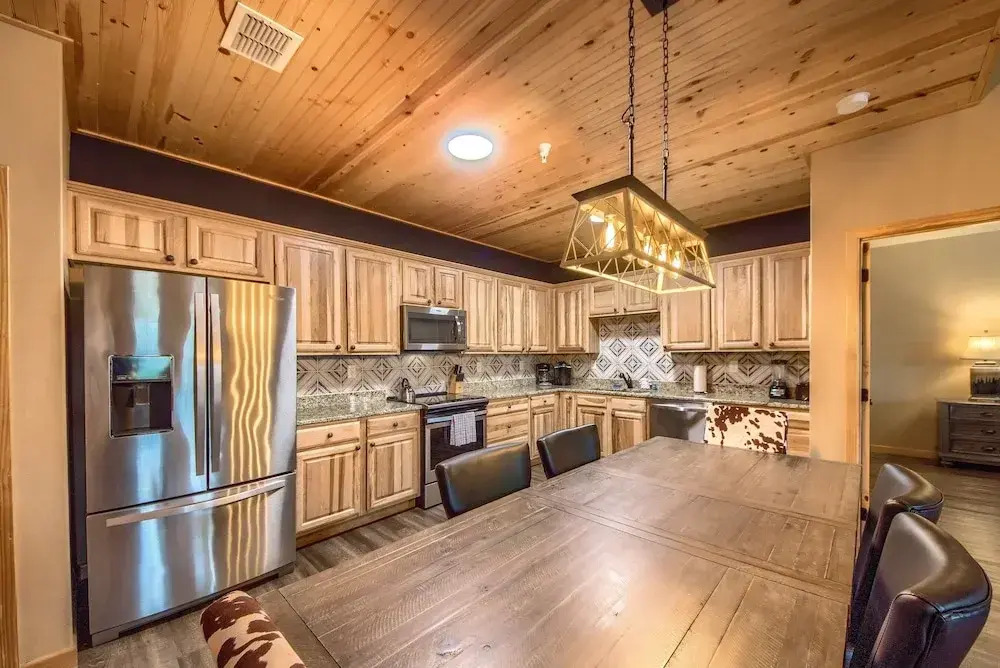 Old Mills Resort OM A5 3 Bedroom Condo by RedAwning