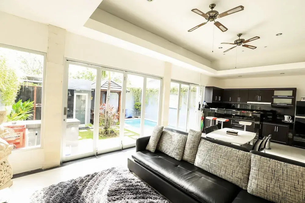 Villa Cinta Kelapa