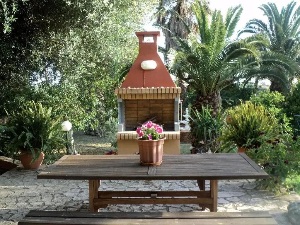 Anastasis Apartments