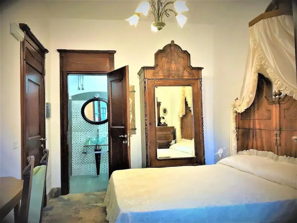 Estay - Domo Antico Borgo
