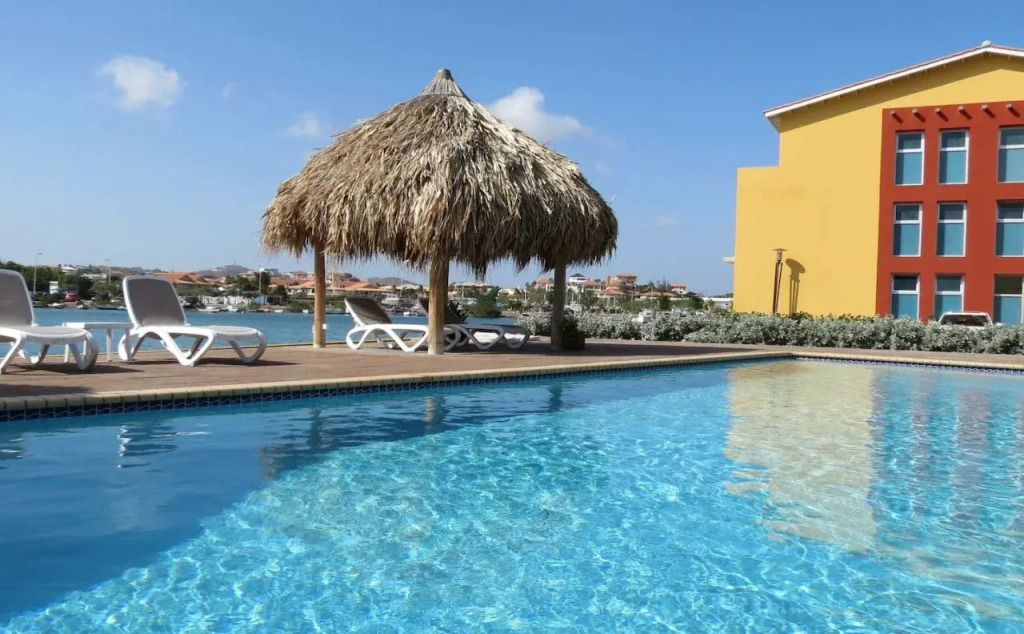 Palapa Beach Resort Curacao