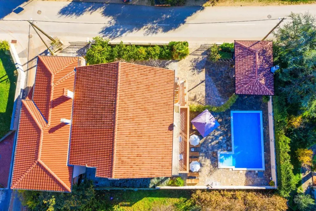 Family Friendly Pool House Ana near Zadar - Happy Rentals