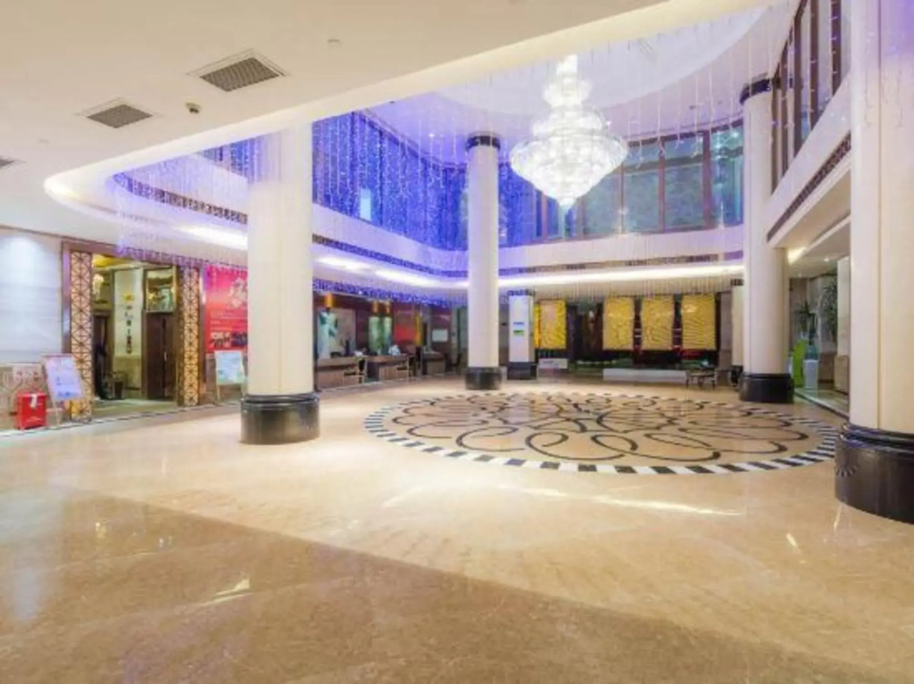 Dongfang Mingzhu Hotel