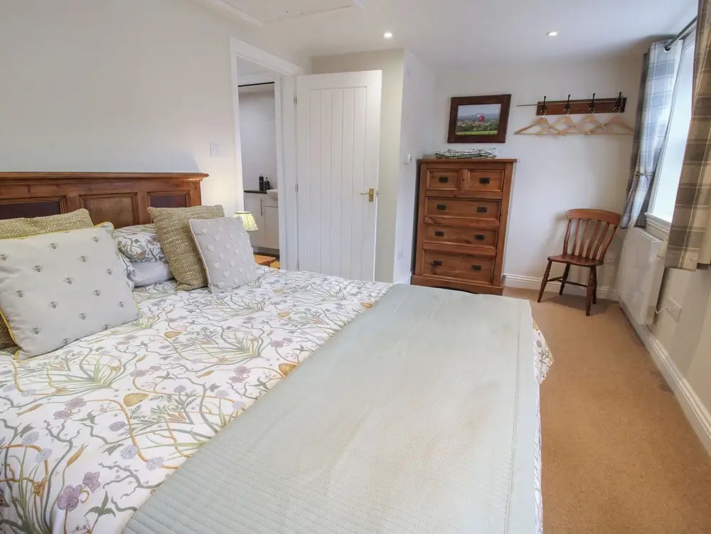 Moorhen Cottage