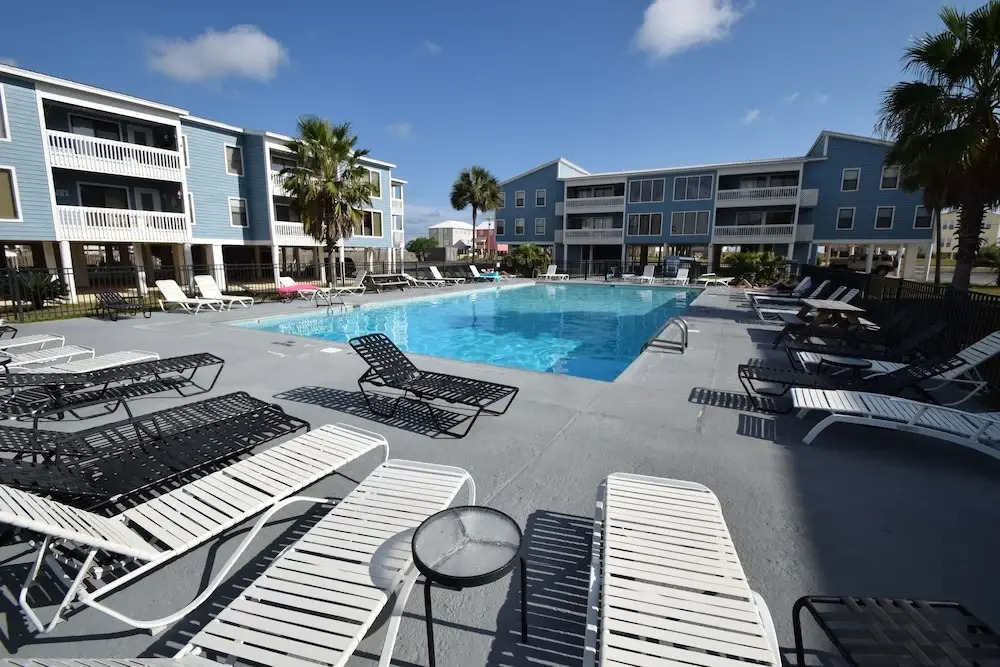 Sea Oats E104 2 Bedrooms 2 Bathrooms Condo
