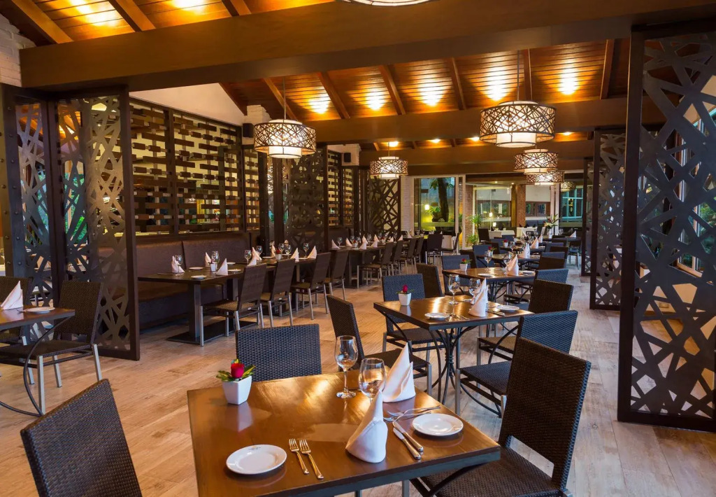 Hotel Camino Real