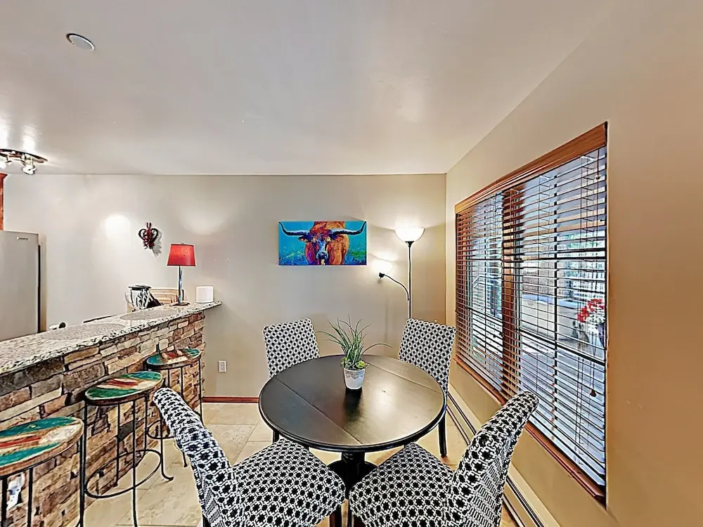 Twining Unit 202 - 2 Br Condo