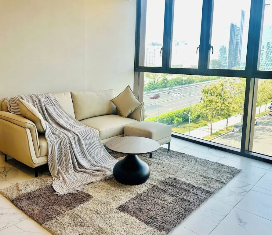 Metropole The Crest Thu Thiem Apartment