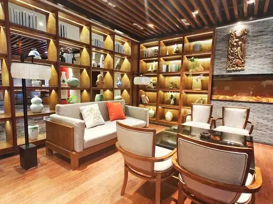 Crystal Pudi Hotel (Jingdezhen Zhushan Dongshi Huangyao)