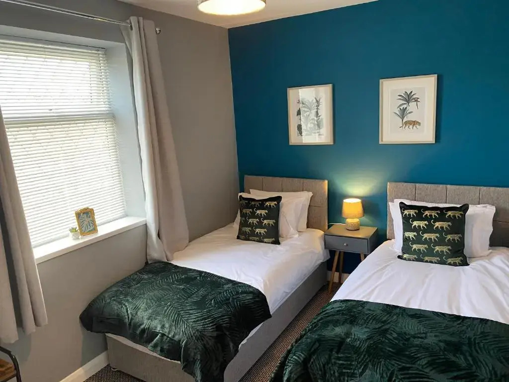 Blackpool Sleepover Apartment 4 Free Parking Sleeps 6