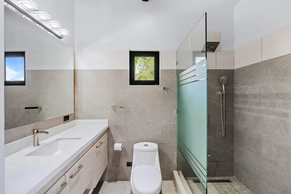 Brand-New 6BD Giant with Private Pool by SPCR