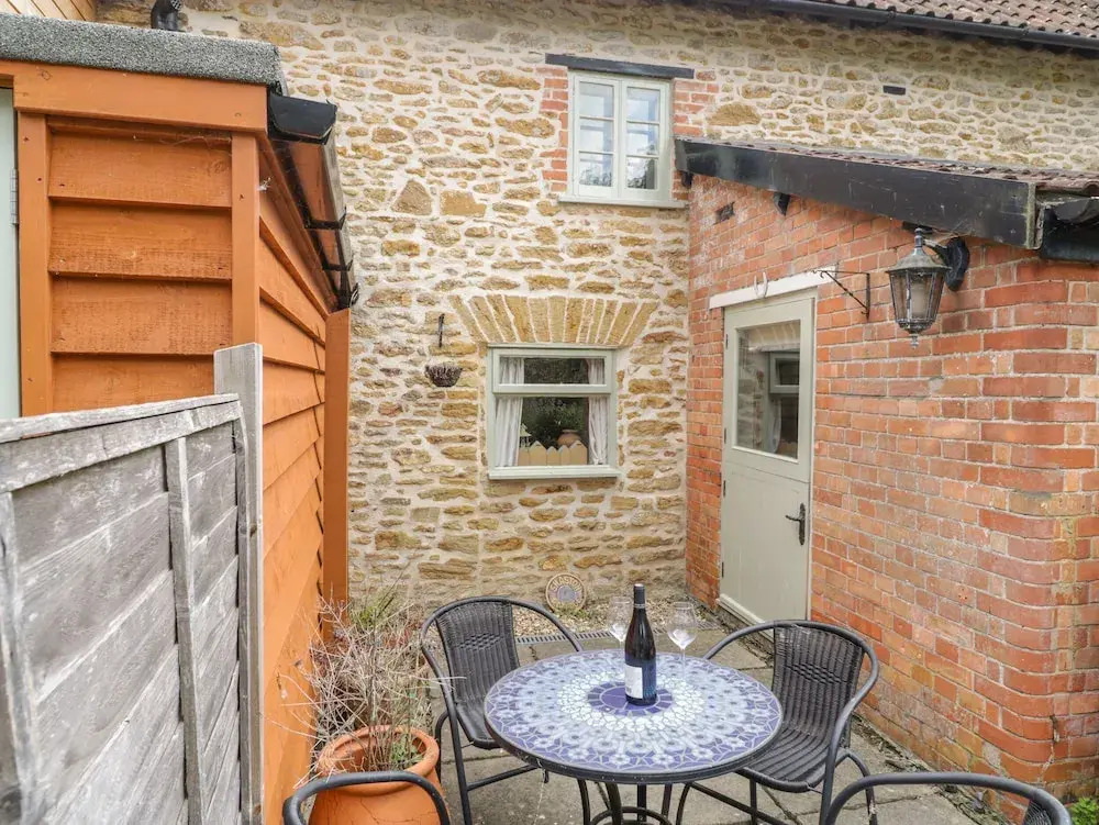 Shaston Cottage
