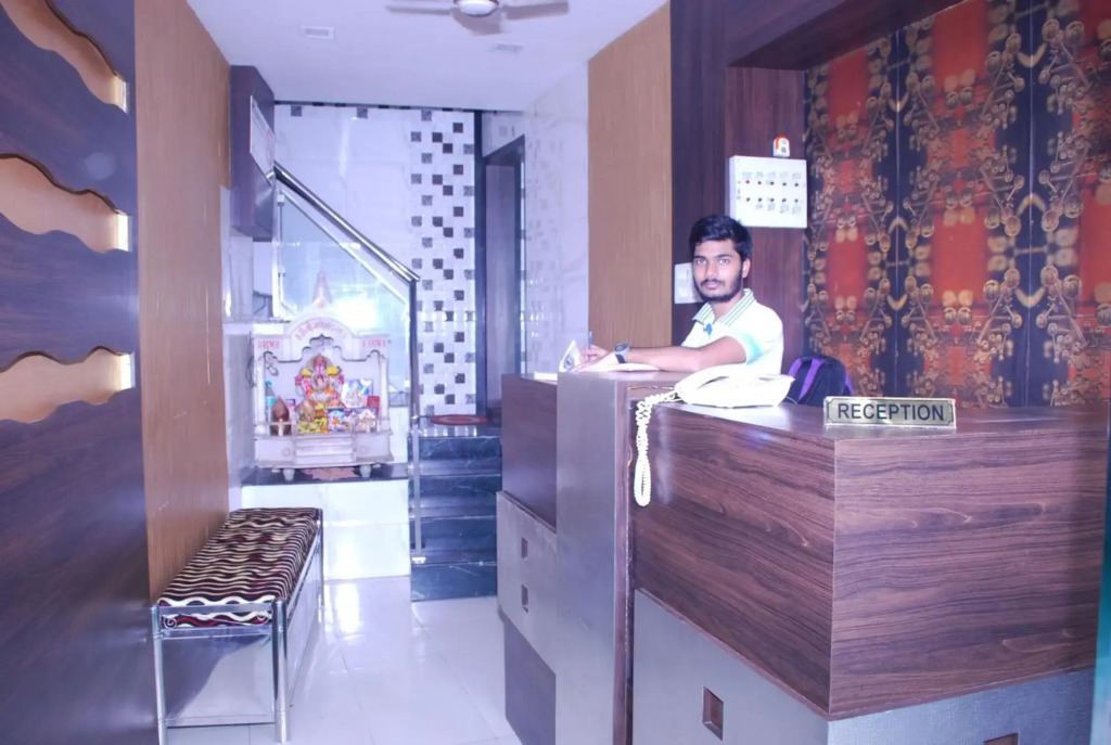 Hotel Shivkrupa Residency