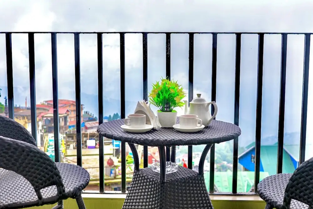 Hotel Pine Crest Inn, Darjeeling