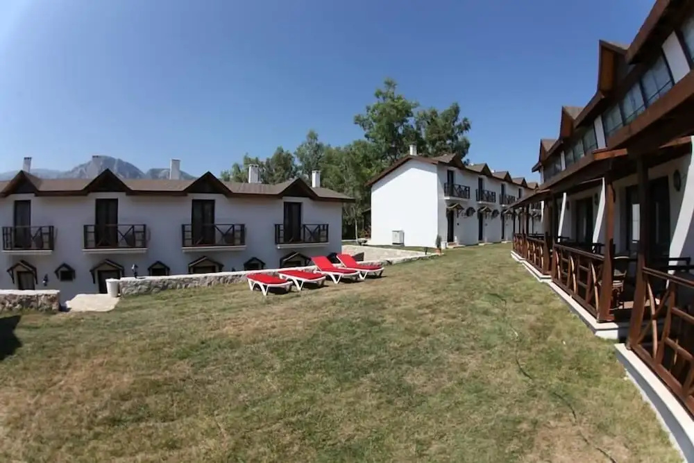 Karaburun Mimoza Apart Hotel