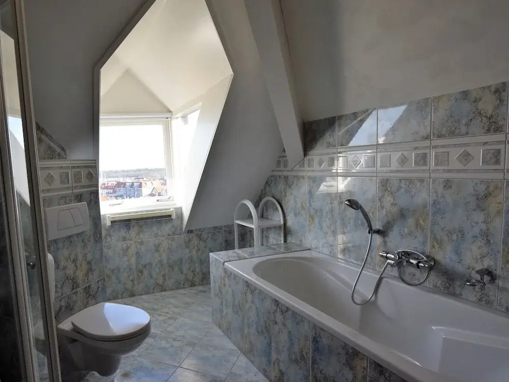 Luxurious Holiday Home With Billiards Table and Sauna, Atop the Dunes in De Koog