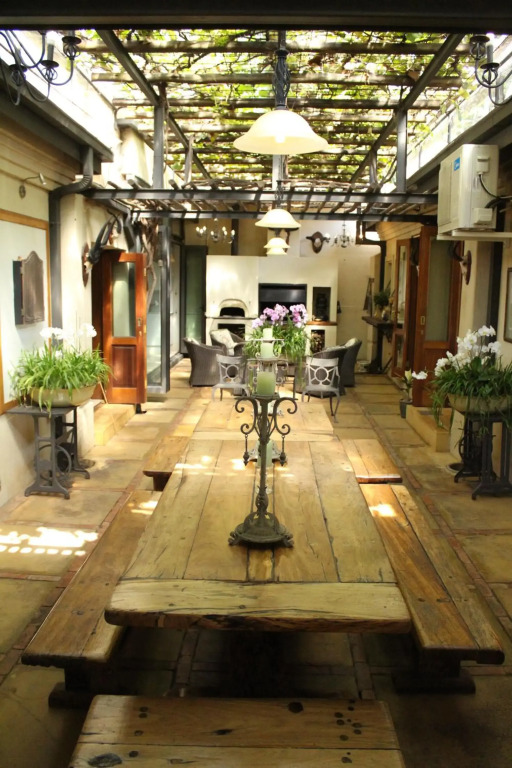 Mountain Rose Guesthouse