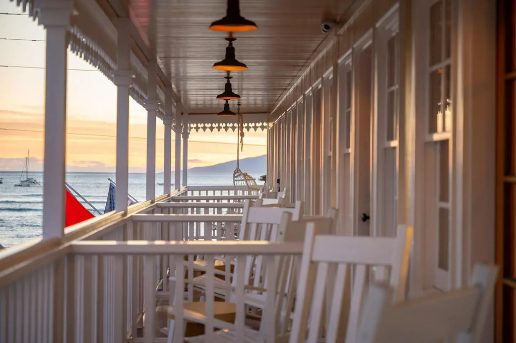 Lahaina Inn