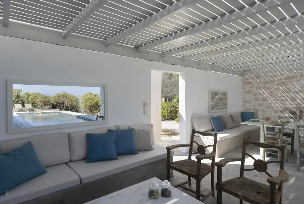 Stunning Beachfront 3BR Villa that has it ALL