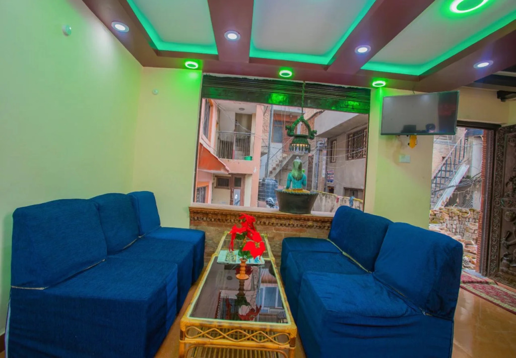OYO 264 Hotel Antique Kutty