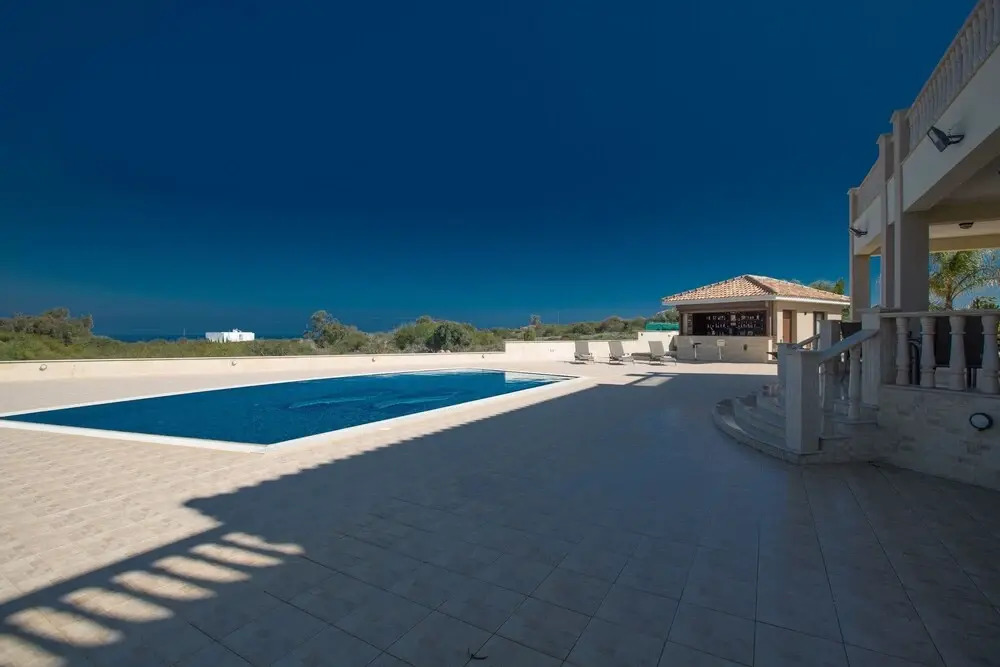 Villa Geordie 7 Platinum