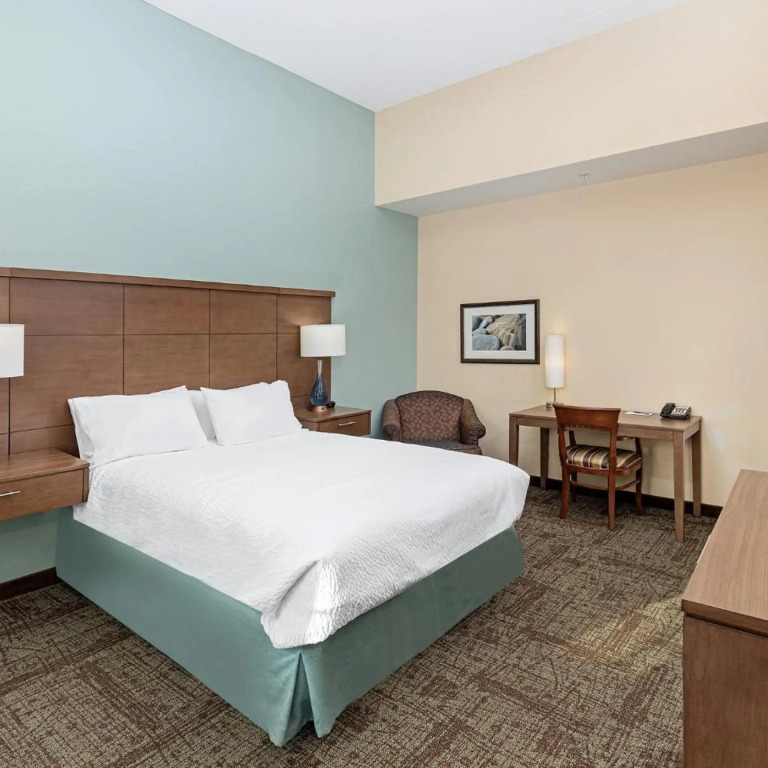 Staybridge Suites-Knoxville Oak Ridge by IHG