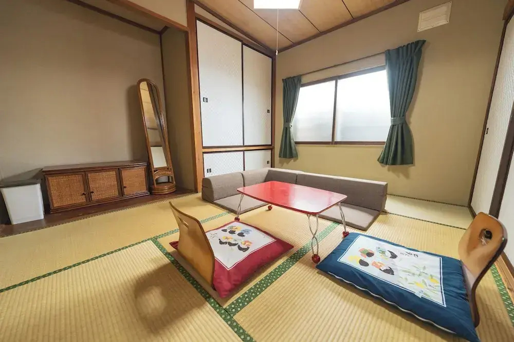 Motomachi House helps guests book great restaurants in Furano