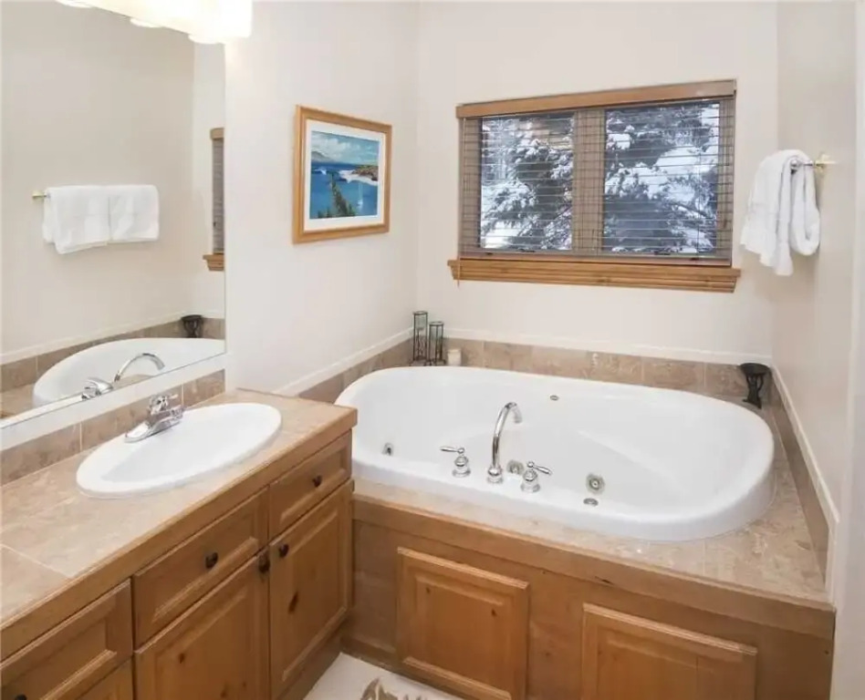 2892 C Kinnikinnick Rd. 3 Bedroom Home
