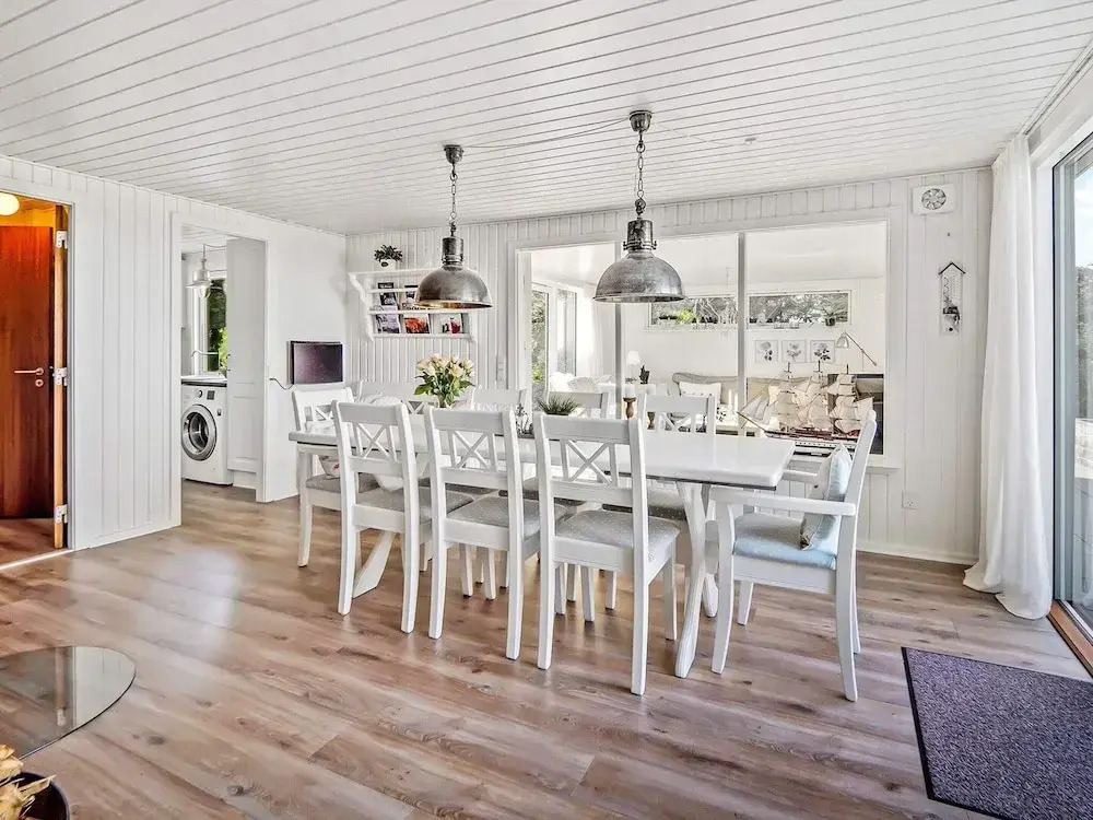 6 person holiday home in Vinderup-By Traum