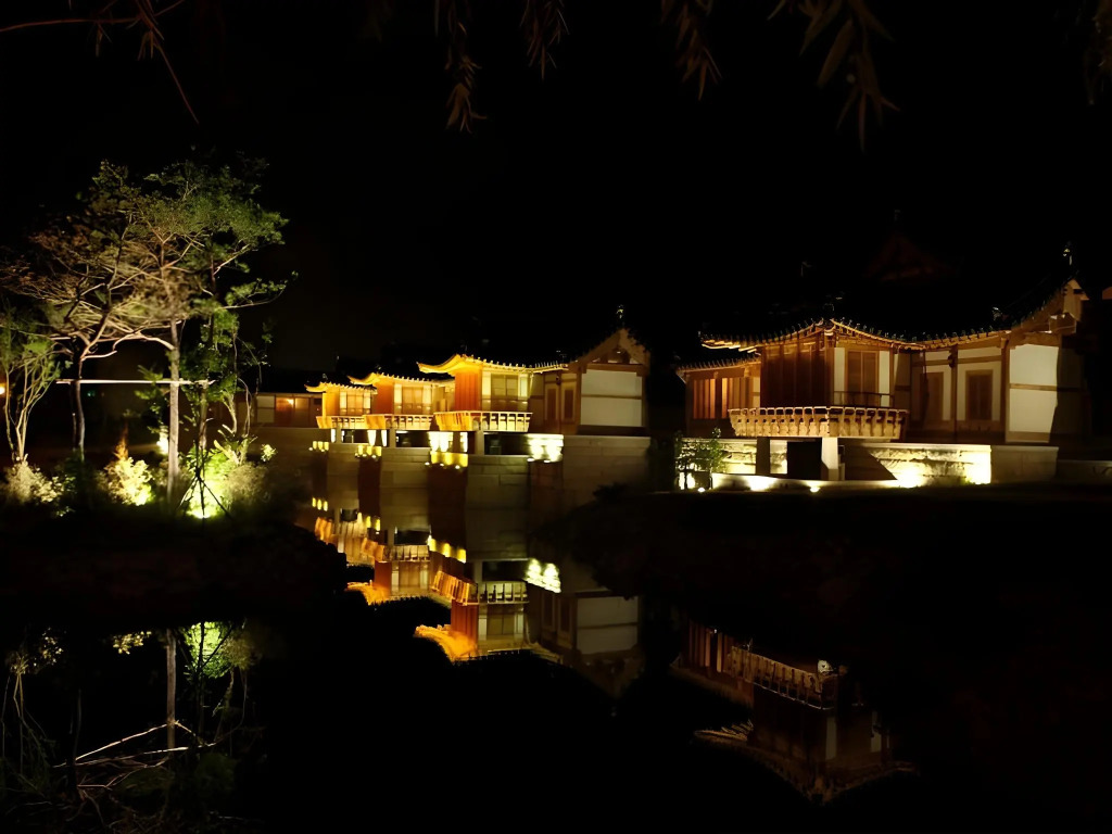 Gyeongju Ragung Hotel