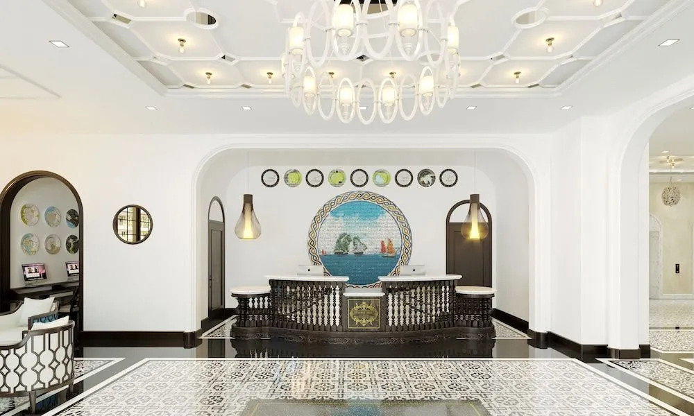 DLioro Hotel & Resort