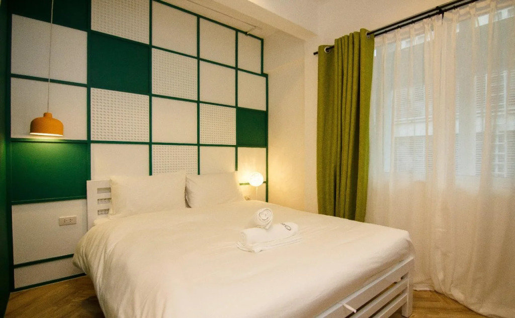Folk Poshtel Asok