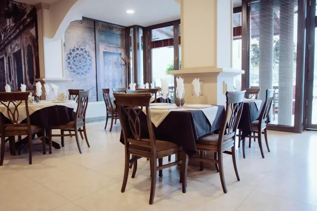Hotel Aleksandrija