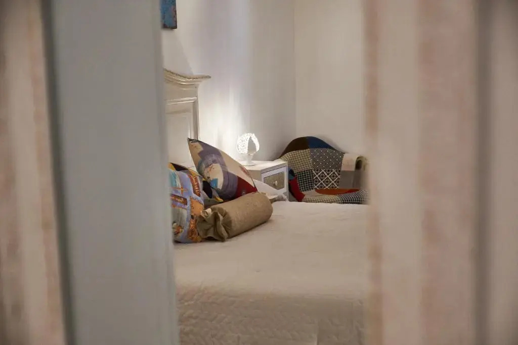 Equorum Prospectus 1 - OSTUNI CENTRO - Guest House