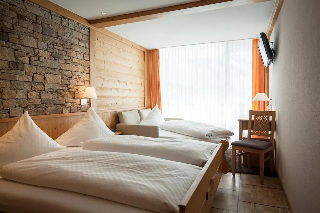 Berghotel Trübsee - Accessible Only by Cable Car