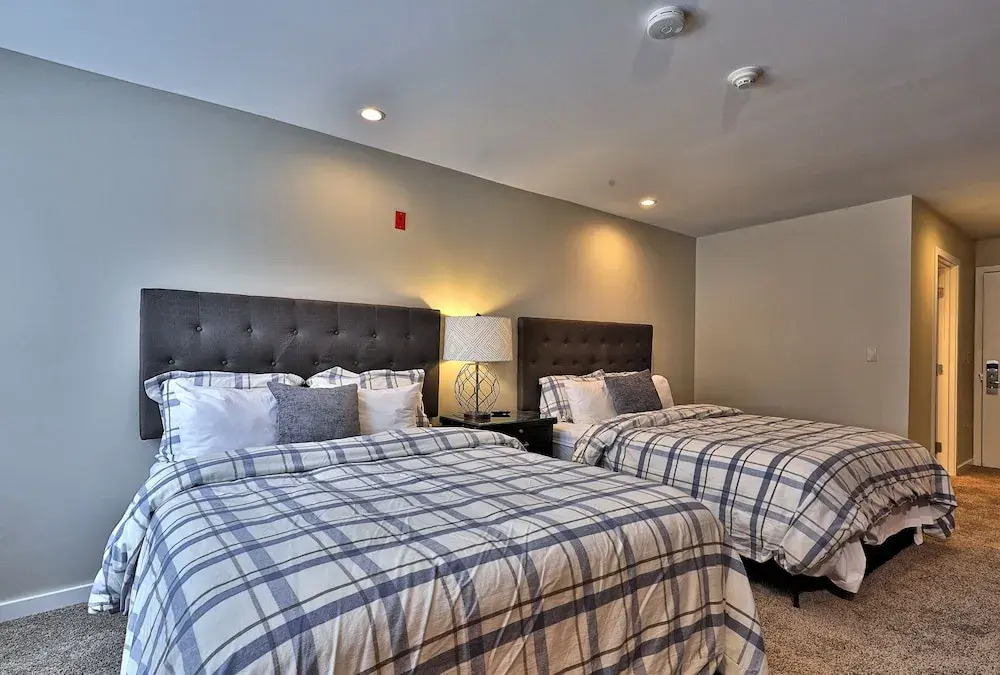 Sunny Days Suite at Killington! 3rm/Sleeps 10
