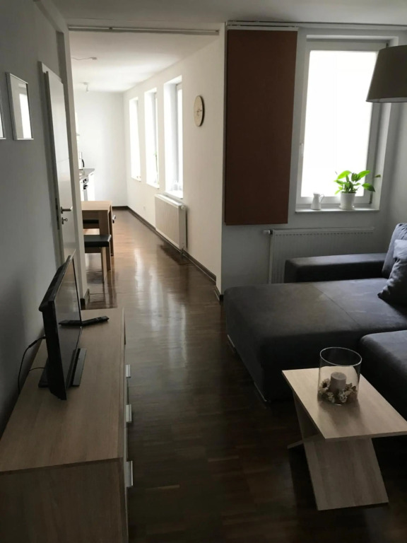 F & W Apartment
