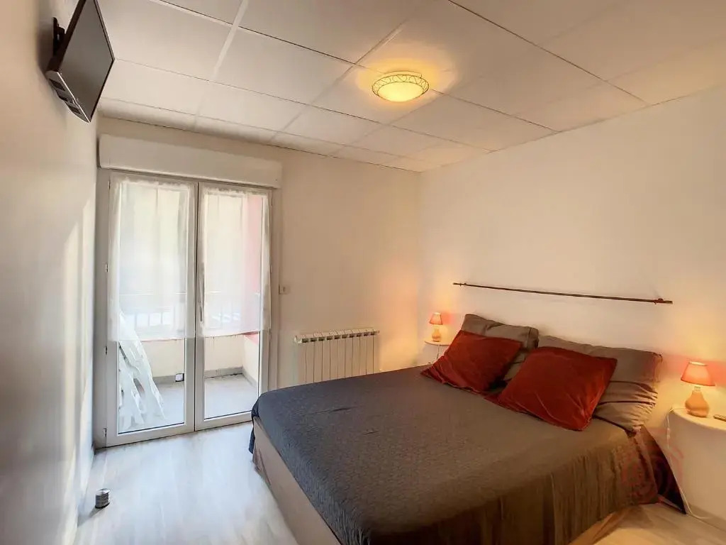 Appartement Lamalou-les-Bains, 2 pièces, 2 personnes - FR-1-451-141