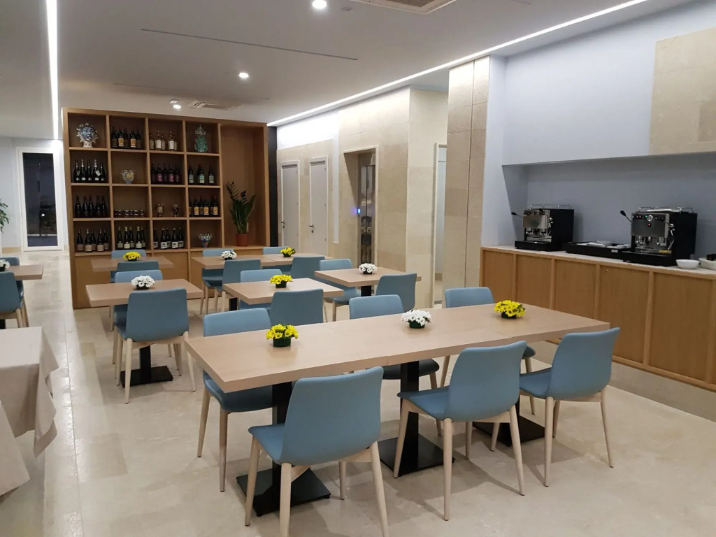 Netum Hotel