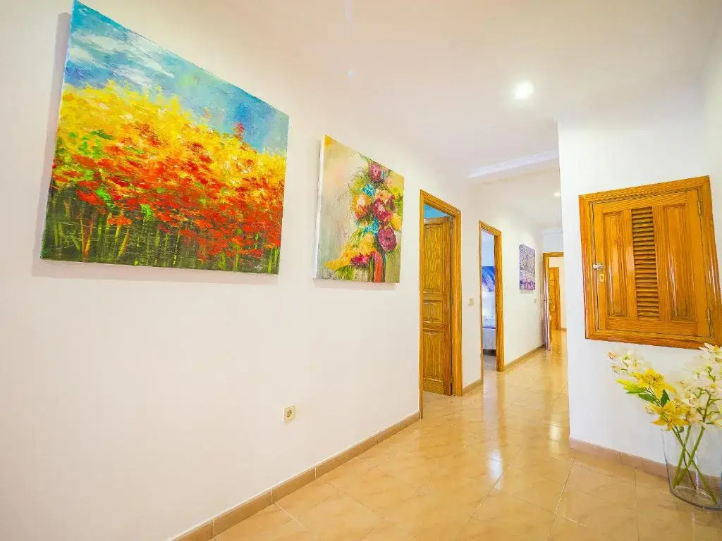 Apartamento Piscina Muro
