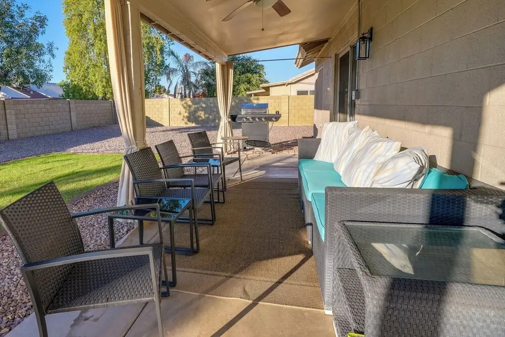 Pet-friendly Yard! Home Near State Farm Stadium