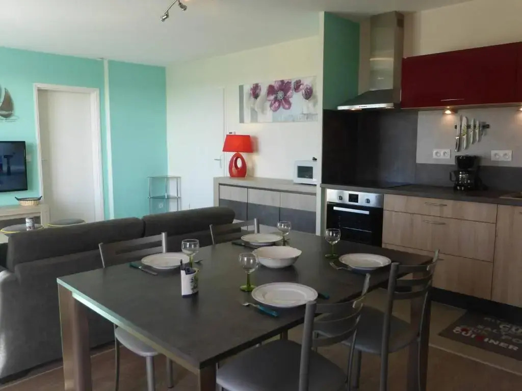 Appartement Saint-Gilles-Croix-de-Vie, 2 pièces, 4 personnes - FR-1-224-587