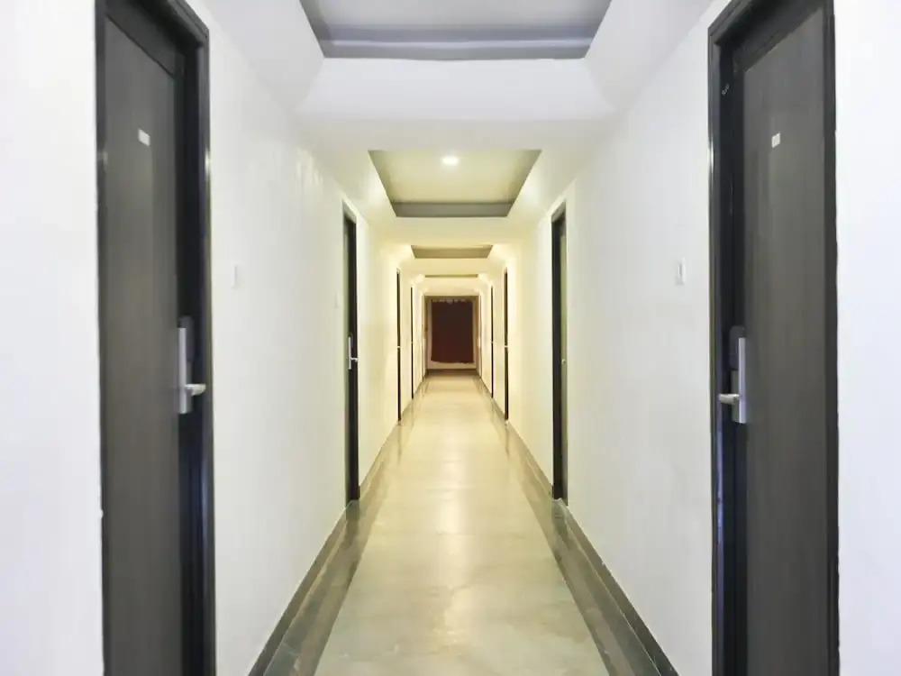 Nachiappa Park Hotel