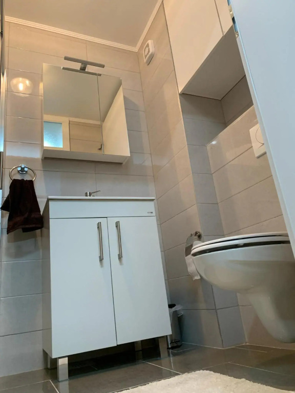 Apartman Jasmin - Blizu Panonskih jezera i centra grada