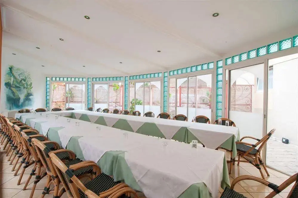 Tana Hotel